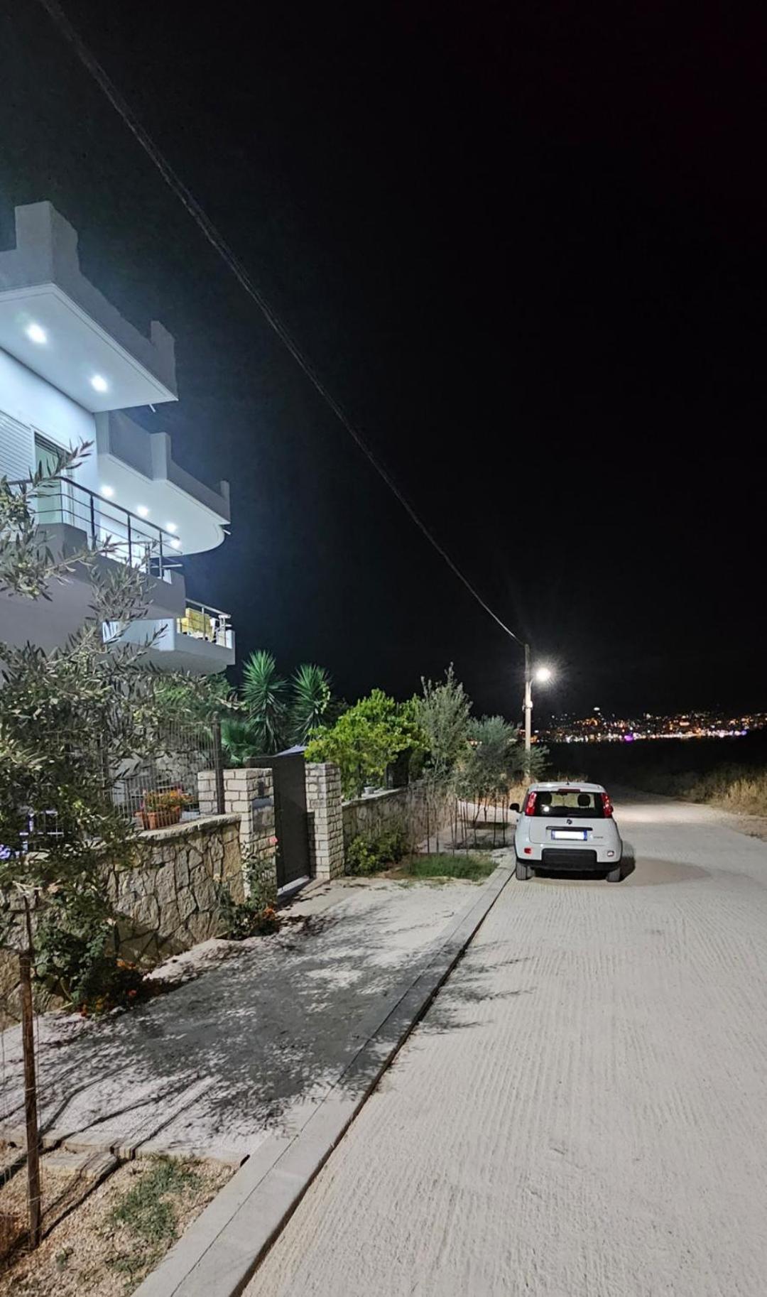 Blue Mare Apartments Sarandë Exterior foto